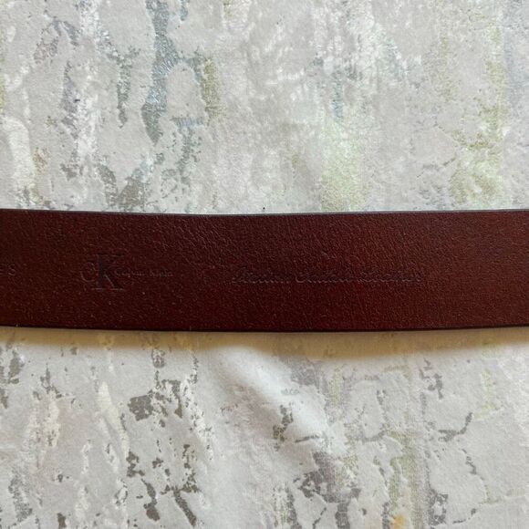 Calvin Klein Italian Leather Belt - Picture 6 of 7